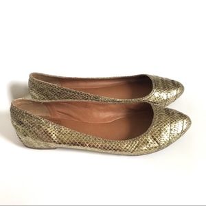Lucky Brand Shoes - Lucky Brand Gold Flats Lucky Brand Shoes - Lucky Brand Gold Flats